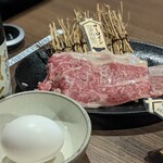 炭火焼肉 はじめや - 蔵王牛サーロイン焼きしゃぶ￥1200