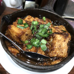 立呑やじゃんだら＆LA・JANN - 麻婆豆腐
      味噌味でまろやか