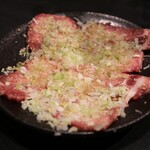 Sumibi Yakiniku Tougarashi - 追加上タン