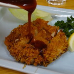 四ツ木製麺所 - まぐろメンチ