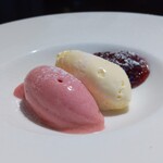 ブラッスリー ギョラン - 