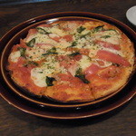 カフェ クラマエ - マルゲリータ、787円