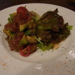 カフェ クラマエ - マグロとアボガドの和風タルタル、682円