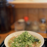 中華蕎麦 春馬 - 朝ラーセット（普）700円に九条ねぎTP100円