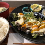 ブック＆カフェ喫茶去 - 