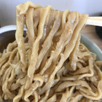 ラーメン 工藤 - 麺リフトアップ