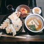 美々卯 - 大海老天丼