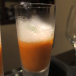 レストラン バカール - 四万十川のトマト「狼桃」のガスパチョ