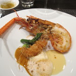レストラン バカール - 駿河湾産「アカザ海老」のポアレとカダイフ包み、アメリケーヌソース