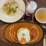 YETI CAFE - 「ヒマラヤングリルライス」@980(税別)
            　サラダ、スープ、ラッシー、コーヒー付き