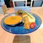 トゥーマイ - トゥーマイ バターチキンカレー  １１５０円(税別)