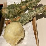 手打うどん 長谷沼 - 磯辺揚げと卵