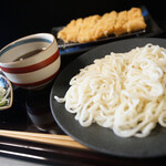 だしバール そるくら - だしカツ冷や麦