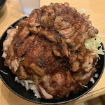 ニクゼン - ステーキ丼 特盛(ご飯は少なめに)