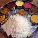 BOMBAY INDIAN RESTAURANT - アッパラムを除く