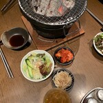 焼肉×もつ鍋 二子玉川 蔵月 - 