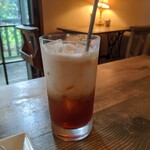 Cafe Le Petit Ni Trois