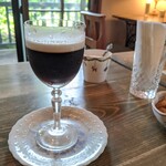 Cafe Le Petit Ni Trois