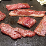 焼肉ホルモン 大笑 - 