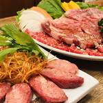 やきにくハウスおおはし - 特選盛りと特上タン
