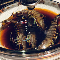 筑紫樓 銀座店 - 活き車海老の踊り　活き車海老の紹興酒漬け