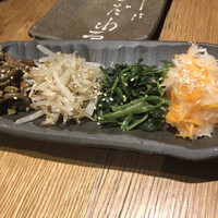 炭火焼肉 牛仁 一番町本店 - 