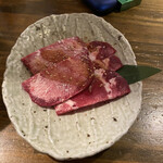 白肉屋 - 