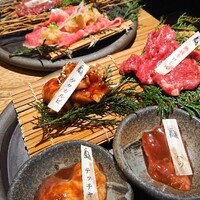炭火焼肉 牛仁 一番町本店 - 