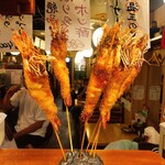 串カツ・もつ鍋・かすうどん しゃかりき432" - 名物【でっけぇ海老串カツ】200円☆