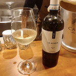 ヴィネリア グーフォ - ボトルワイン　3800円ぐらい