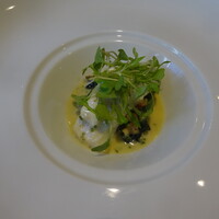 レストラン ラ・フロレゾン・ドゥ・タケウチ - ～LA TURBOT～平目のア・ラ・ヴァプール ちぢみほうれん草のエチュベ 柚子の香るブールブランソース