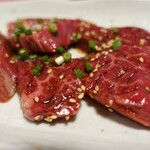 炭火焼肉たけさん亭 - ハラミも厚切り