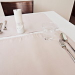 アルチザン・パティシエ・イタバシ - テーブルセッティング（カトラリーの磨き込まれた輝き。）