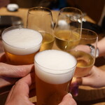 Itsuki - ビールと泡で乾杯