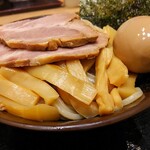 舎鈴 - 特製つけめん(並盛) 980円(税込)