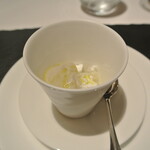 リストランテ カノフィーロ - ナスのピュレとカリフラワー 、フェタ