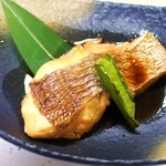 カーサ・タケダ - 鯛の煮物（ものすごい量です）