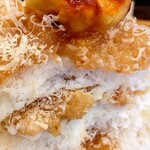 慈げん - 中にもパルメジャーノが！