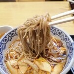 Teuchi Soba Kakitsubata - 旨そうな麺でしょ