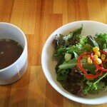 ボーノ - スープとサラダ