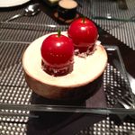 五つの味に仕上げたトマト