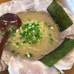 きぶん一 - 肉ラーメン（紅抜き）