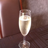 リストランテベルーガ - スパークリングワイン