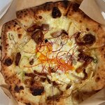 真鶴ピザ食堂 KENNY - テイクアウト・焼豚と卵とたけのこ（2020.7）