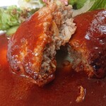 ピノキオ - ハンバーグ断面
