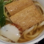 洛中おうどん げた屋 - きつねうどん690円