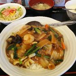 百鶴源 - 中華丼