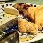 RESTAURANT TAILLA - チーズ盛り合わせ
