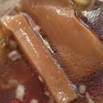 麺屋 琥珀 - メンマ大きい！これは嬉しい！