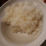 むつみ食堂 - から揚げ定食（和風ｿｰｽ）680円 　２口食べたところ